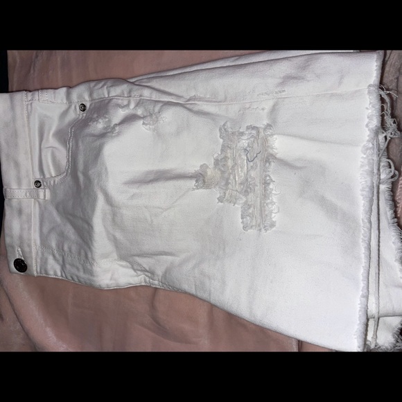 white ripped american eagle jean shorts (: - Picture 3 of 4